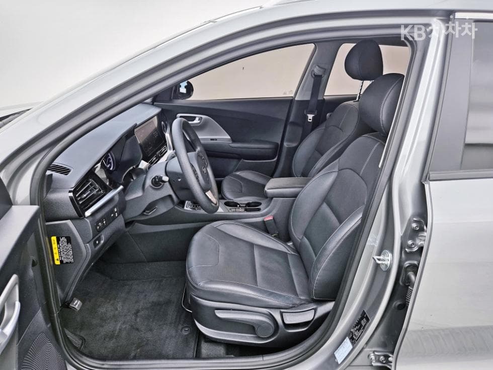 Киа The New (фейслифт) Ниро1.6 HEV Лукс - 5