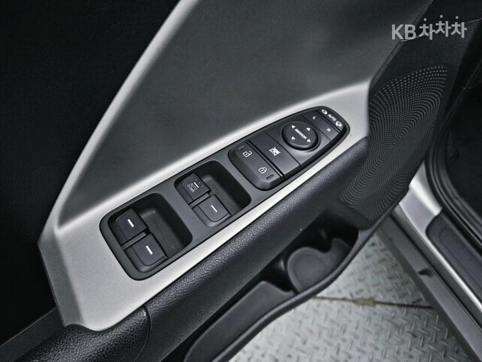 Киа The New (фейслифт) Ниро1.6 HEV Лукс - 8