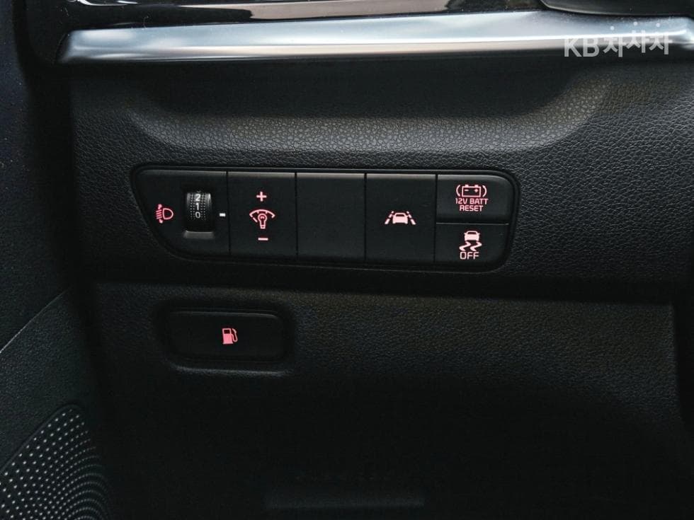 Киа The New (фейслифт) Ниро1.6 HEV Лукс - 9