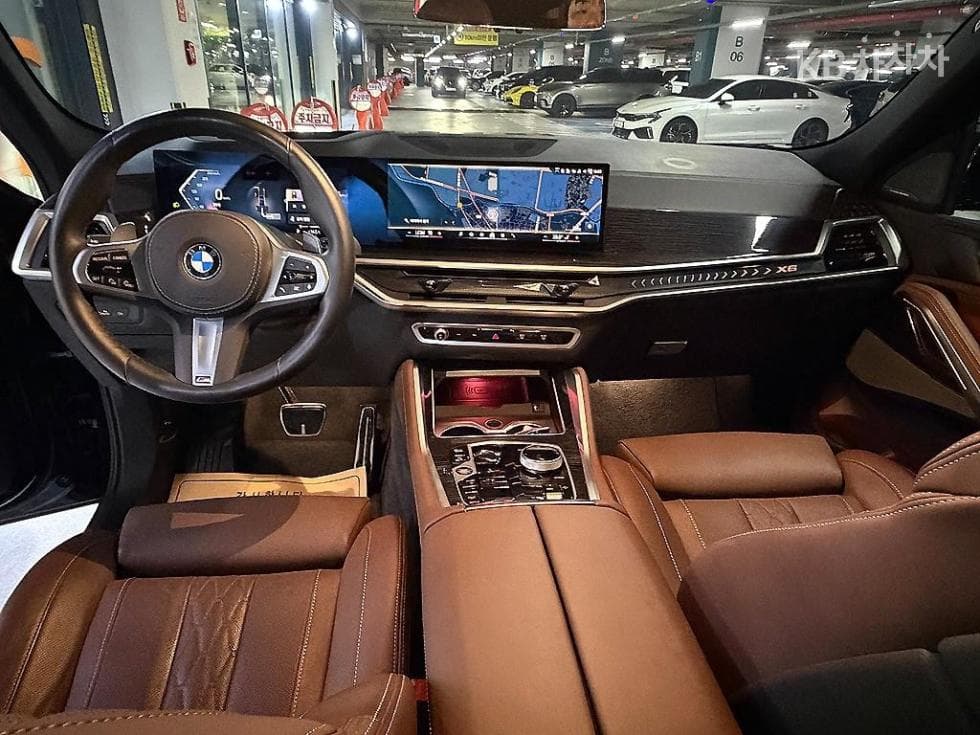 BMW X6(G06)xDrive 40i M Sport Package - 6