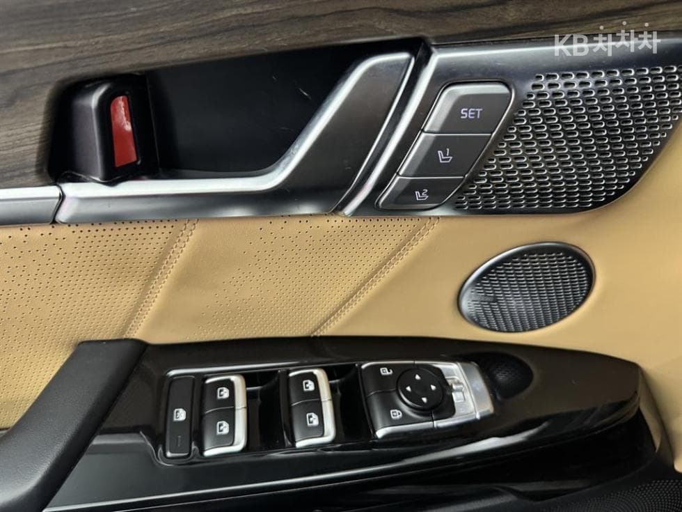 Kia Mohave 더마스터3.0 Diesel 4WD Masters - 13