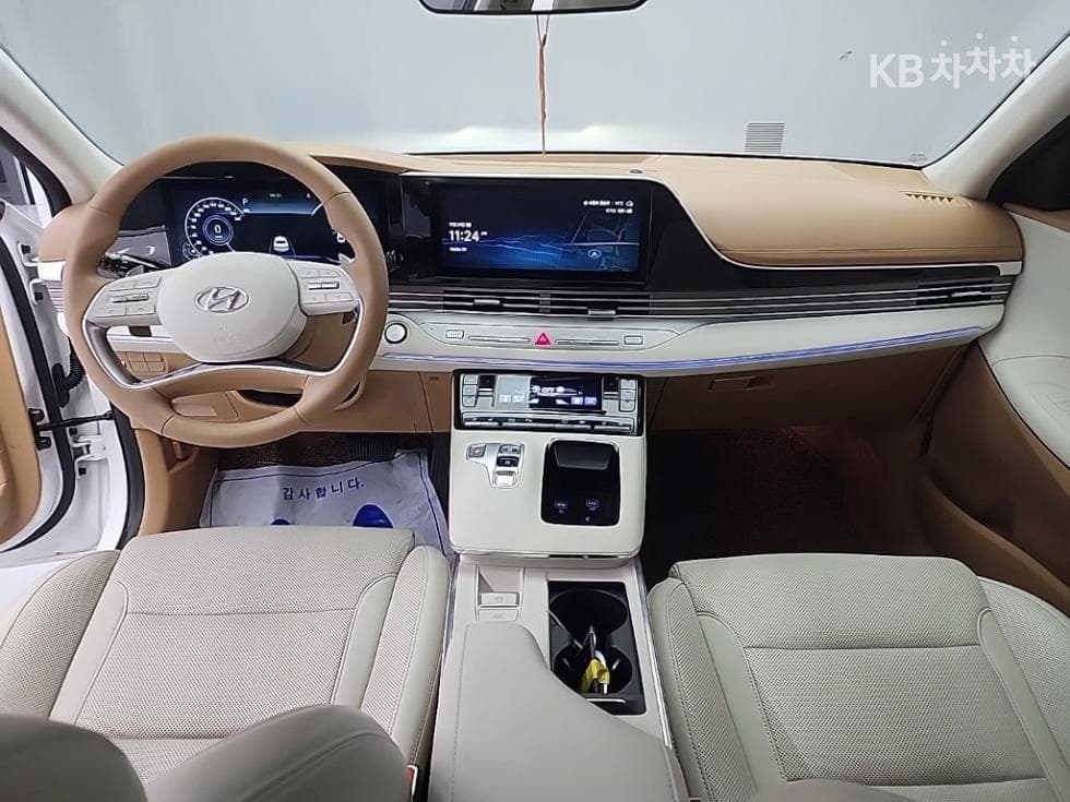 Hyundai The New (facelift) Grandeur (Azera)2.5 Exclusive - 7