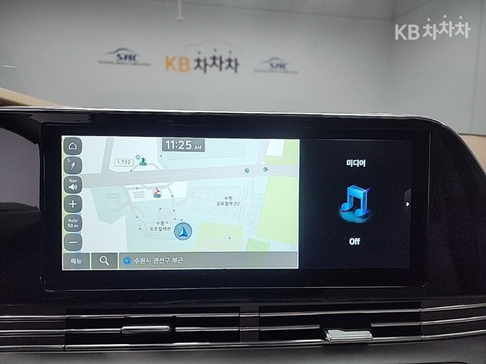 Hyundai The New (facelift) Grandeur (Azera)2.5 Exclusive - 16