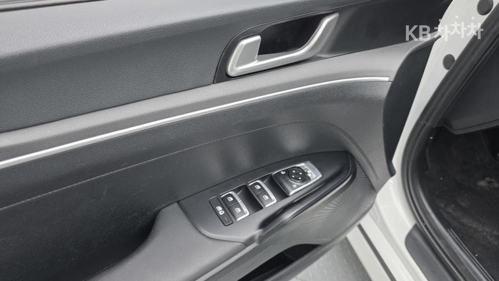 Киа K5 Хибрид 3-토 поколение2.0 HEV Престиж - 16