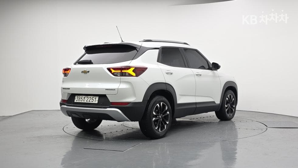 Джи Ем Корея Trailblazer1.35 Бензин 2WD Premier - 2