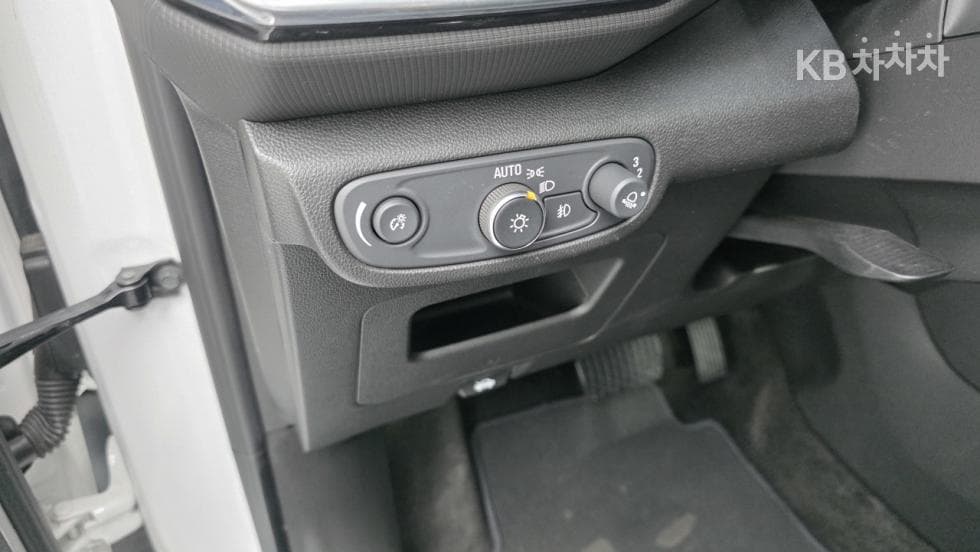 Джи Ем Корея Trailblazer1.35 Бензин 2WD Premier - 17