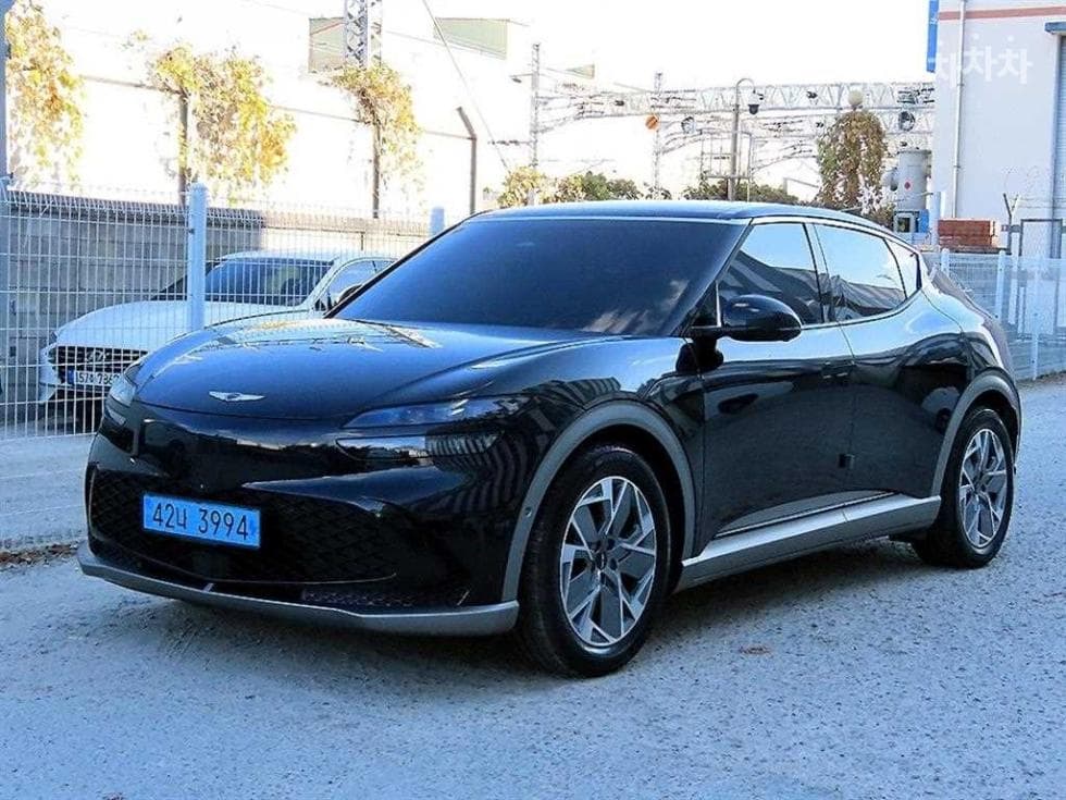 Дженезис GV60 Стандартен 2WD Стандартен - Image 1