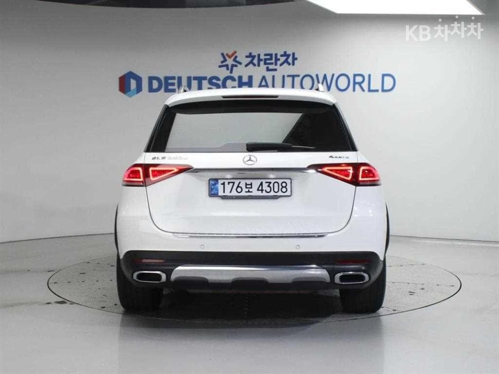 Mercedes-Benz GLE (V167)350 e 4Matic - 4