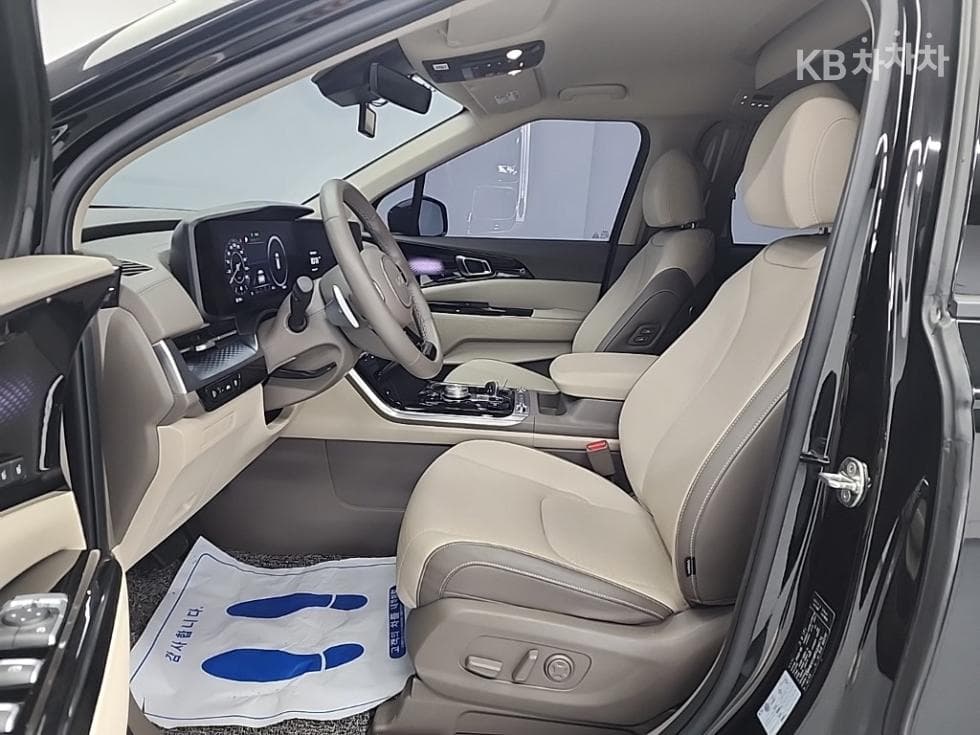 Киа Канивал 4-то поколениеВисок Лимузин (Канивал) G3.5 GDI 9-местен Signature - 11