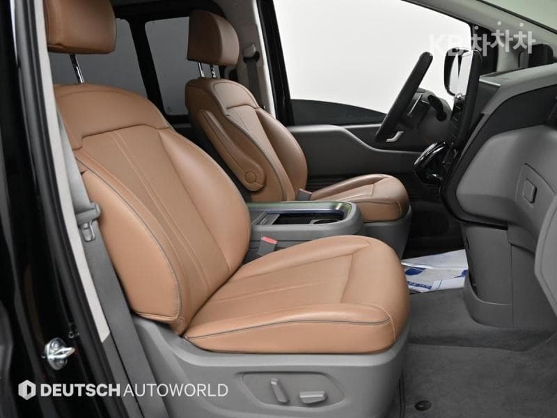 Хюндай Staria Lounge2.2 Lounge 9 Inspiration - 10