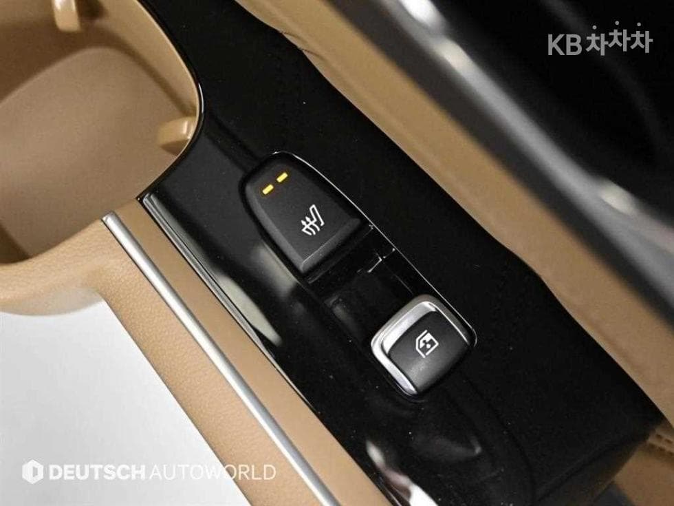 Киа The New (фейслифт) Sorento Хибрид MQ41.6T HEV 2WD Signature Gravity - 16