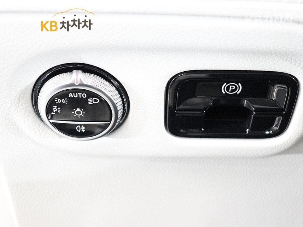 Mercedes-Benz EQE SUV(X294)EQE SUV 500 4Matic Стандартен - 11