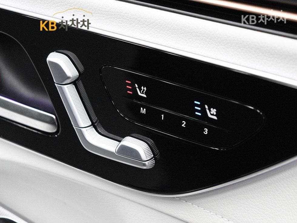 Mercedes-Benz EQE SUV(X294)EQE SUV 500 4Matic Стандартен - 12