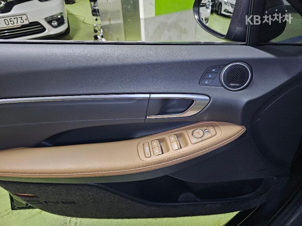 Хюндай Соната (DN8)2.0 Inspiration - 12