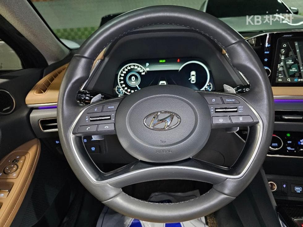 Хюндай Соната (DN8)2.0 Inspiration - 16