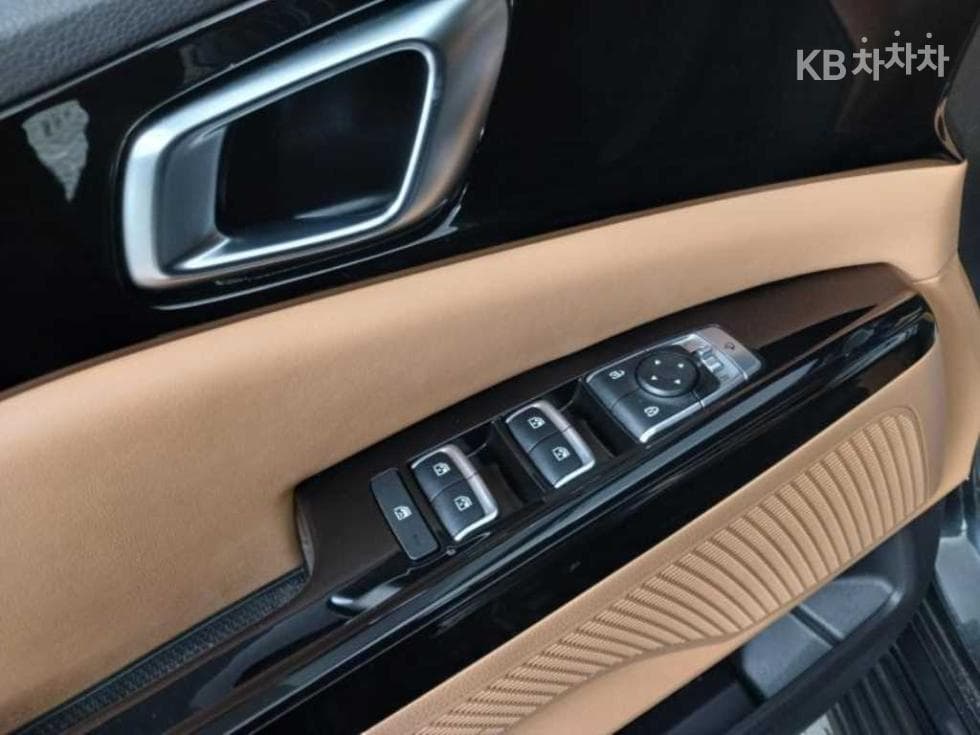 Киа Канивал 4-то поколениеG3.5 GDI 9-местен Noblesse - 8