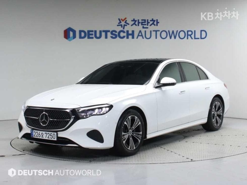 Mercedes-Benz E-클래스 (W214) E200 Avantgrade - Image 1