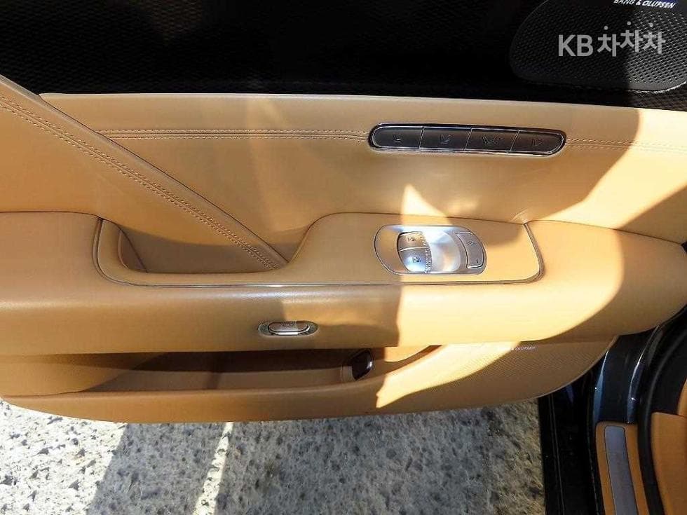 Genesis G90(RS4)3.5T AWD Standard - 15