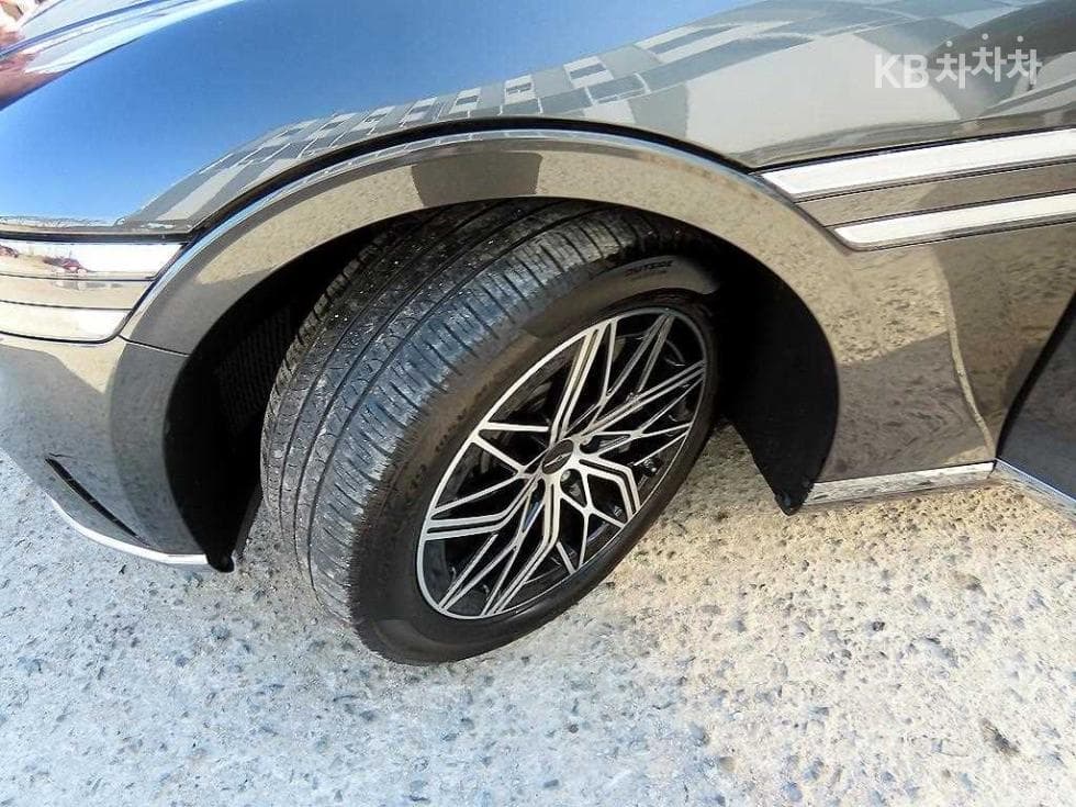 Genesis G90(RS4)3.5T AWD Standard - 19