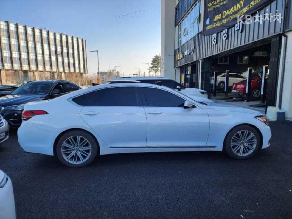 Genesis G803.3 GDI Luxury - 7