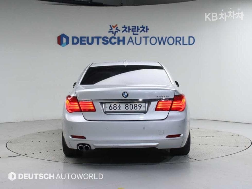 BMW Нов7시리즈730d - 4