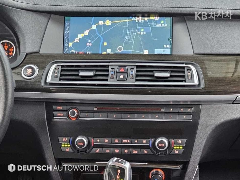 BMW Нов7시리즈730d - 14
