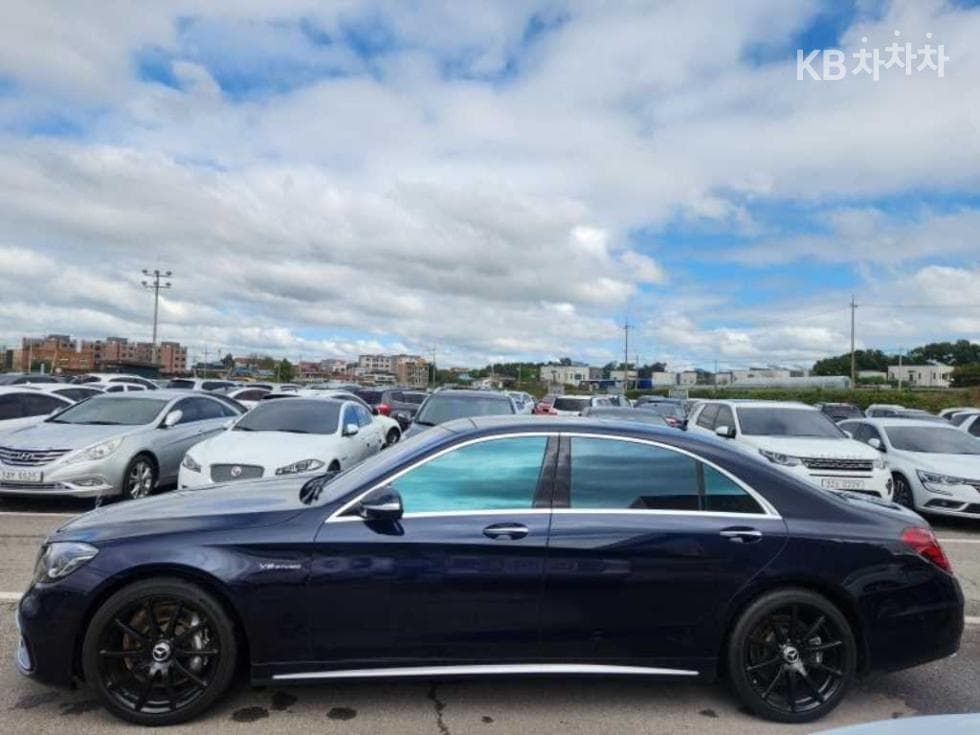 Mercedes-Benz Нов S-КласНов S63 AMG 4MATIC Стандартен - 4