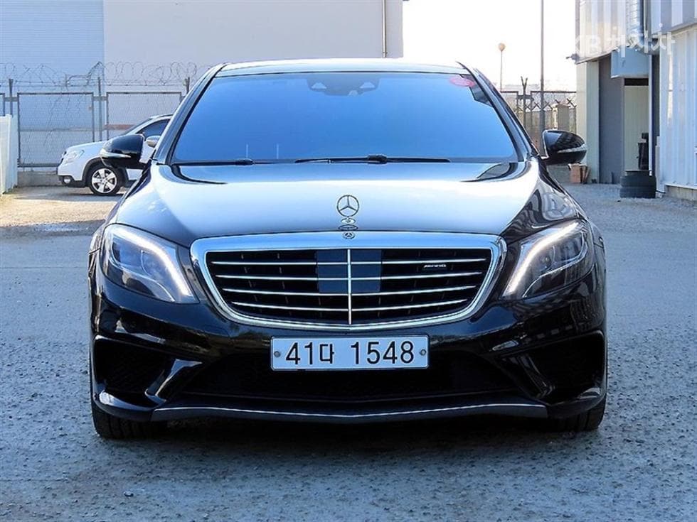 Mercedes-Benz Нов S-КласНов S63 AMG 4MATIC Стандартен