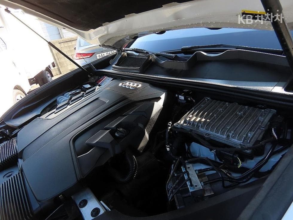 Audi Q83.0 45 Turbo Diesel Injection Quattro Premium - 19