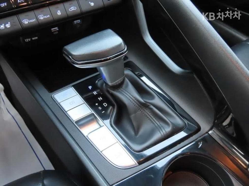 Hyundai All New Avante (Elantra) Hybrid(CN7)Modern - 16