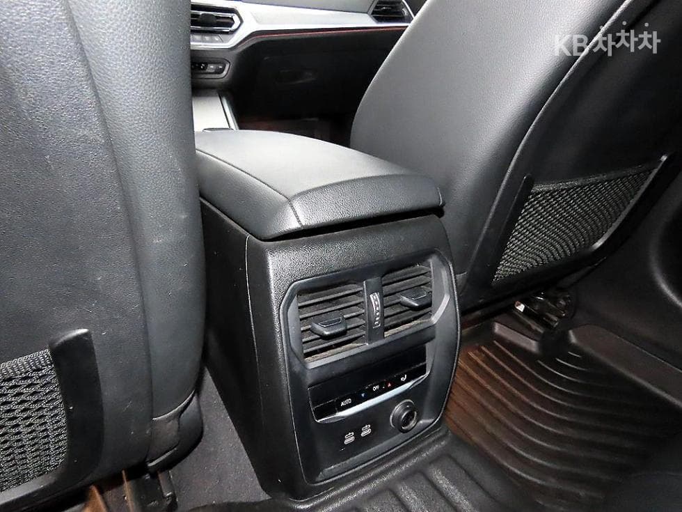 BMW 3 Series (G20)320d Touring M Sport Package - 15