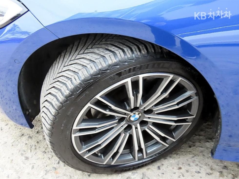 BMW 3 Series (G20)320d Touring M Sport Package - 20