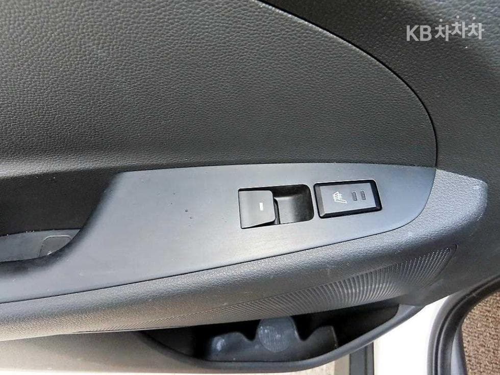 Hyundai All New TucsonDiesel(e-VGT UⅡ)1.7 2WD Modern - 17