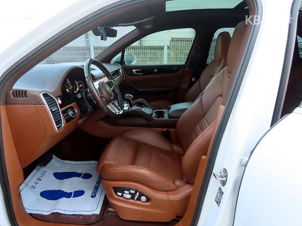 Porsche Cayenne(9Y0)3.0 E-Hybrid Standard - 5