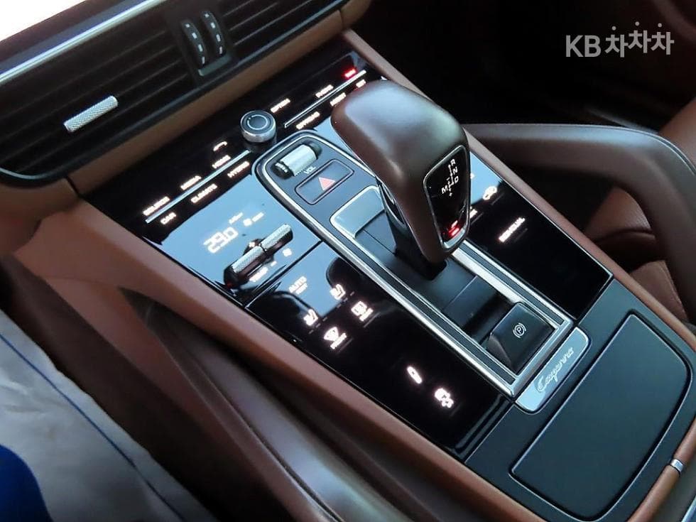 Porsche Cayenne(9Y0)3.0 E-Hybrid Standard - 11