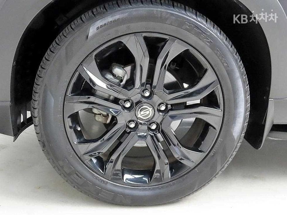 КейДжи Мобилити All New Rexton2.2 4x4 더 블랙 - 19