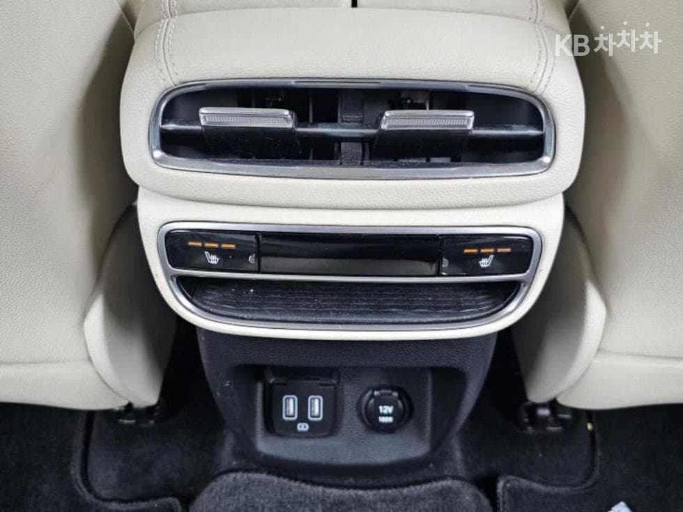 Genesis GV803.0 Diesel AWD - 16