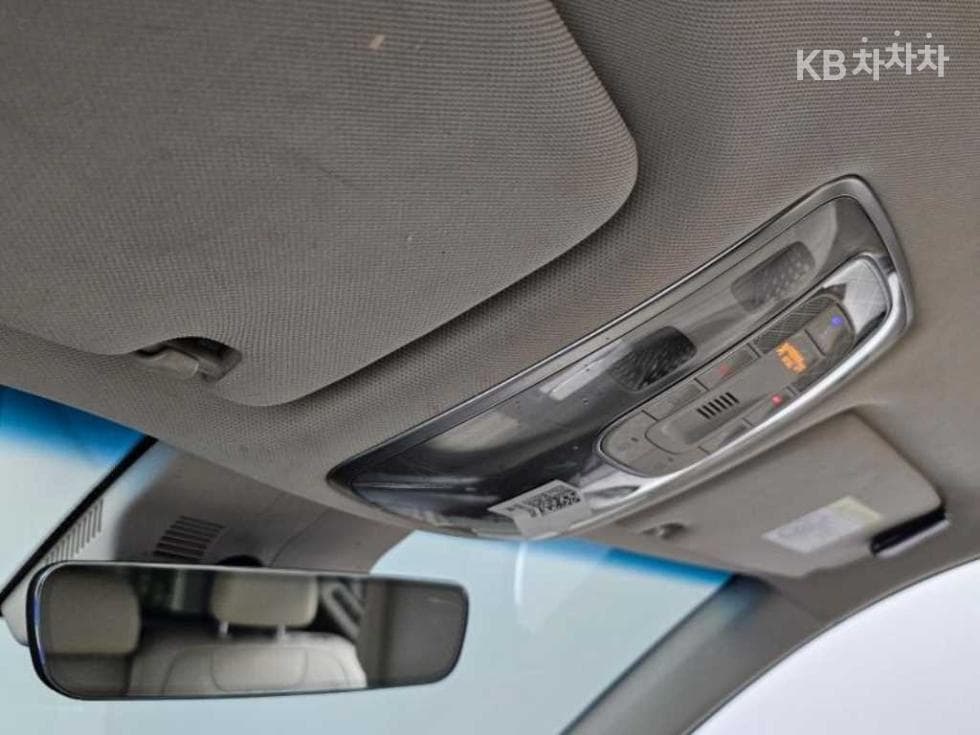 Genesis GV803.0 Diesel AWD - 19