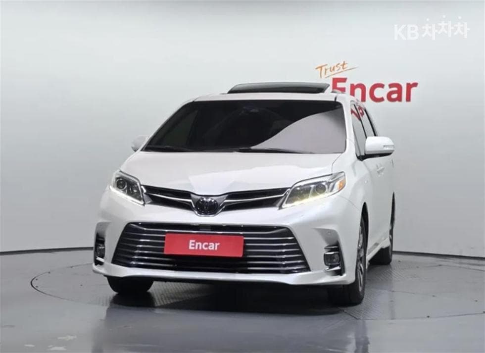 Toyota Sienna3.5 AWD Автоматик - 3