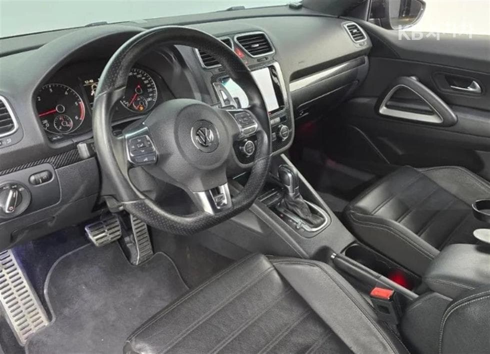 Volkswagen Scirocco2.0 Turbo Diesel Injection R-line - 7