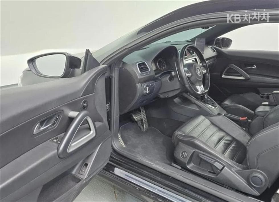 Volkswagen Scirocco2.0 Turbo Diesel Injection R-line - 10