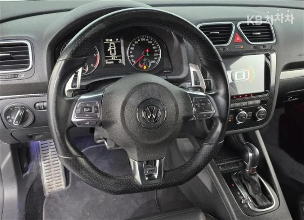 Volkswagen Scirocco2.0 Turbo Diesel Injection R-line - 13