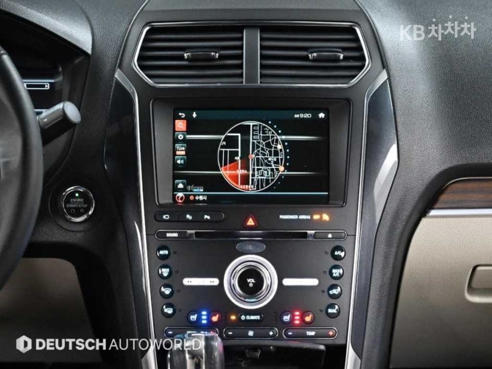 Ford New Explorer2.3 EcoBoost 4WD Limited - 14