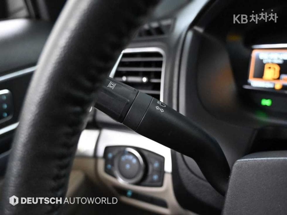 Ford New Explorer2.3 EcoBoost 4WD Limited - 17