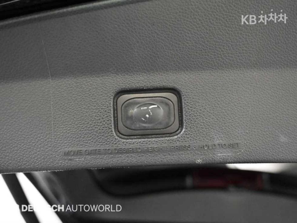 Ford New Explorer2.3 EcoBoost 4WD Limited - 20