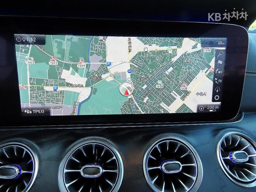 Mercedes-Benz E-Class (W213)E220d COUPE - 13