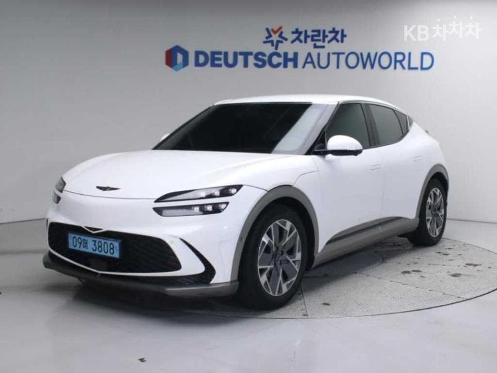 Genesis GV60 Standard 2WD Standard - Image 1