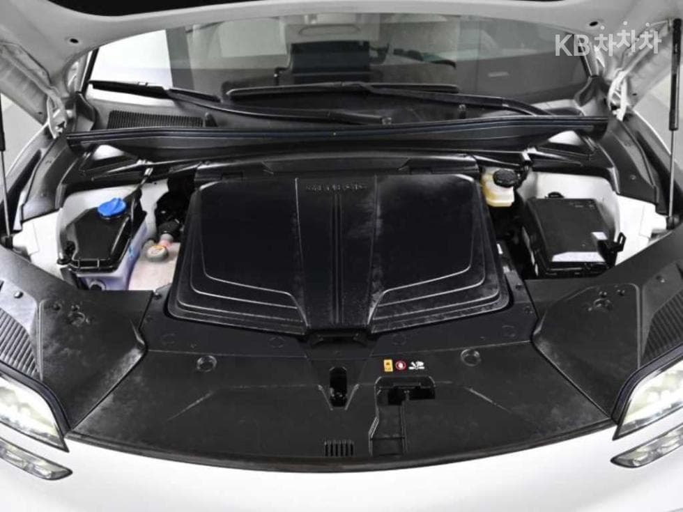 Genesis GV60Standard 2WD Standard - 6