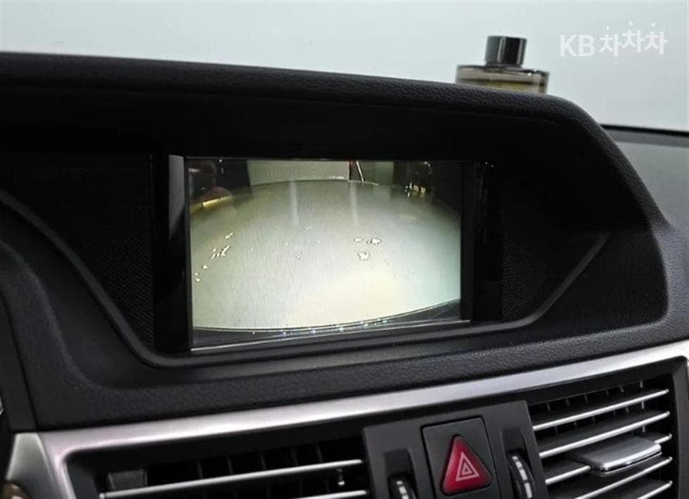 Mercedes-Benz New E-ClassE300 엘레강스 W212 - 15