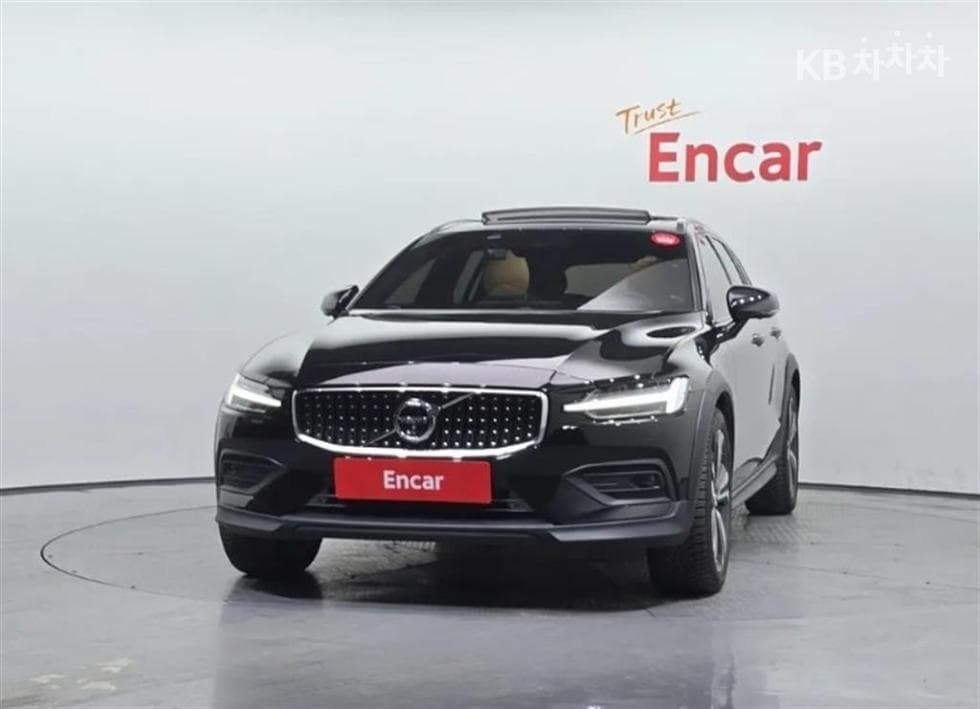 Volvo V60 CC(Second generation)T5 AWD Pro - 3